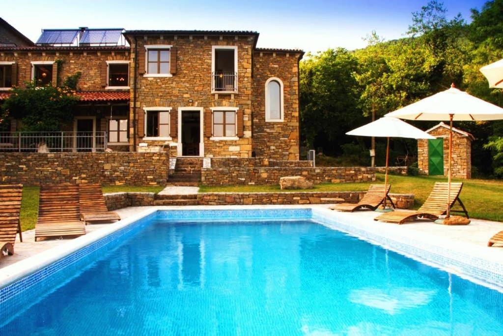 Villa Bazjaki - Beautiful Stone Villa In Istria With Private Pool Livade Exterior photo